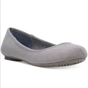 Dr. Scholl’s Friendly flats